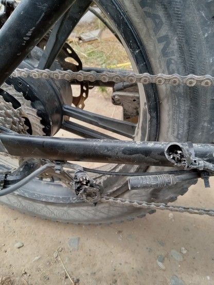 A ebike motor cable that melted down and caught fire while riding.